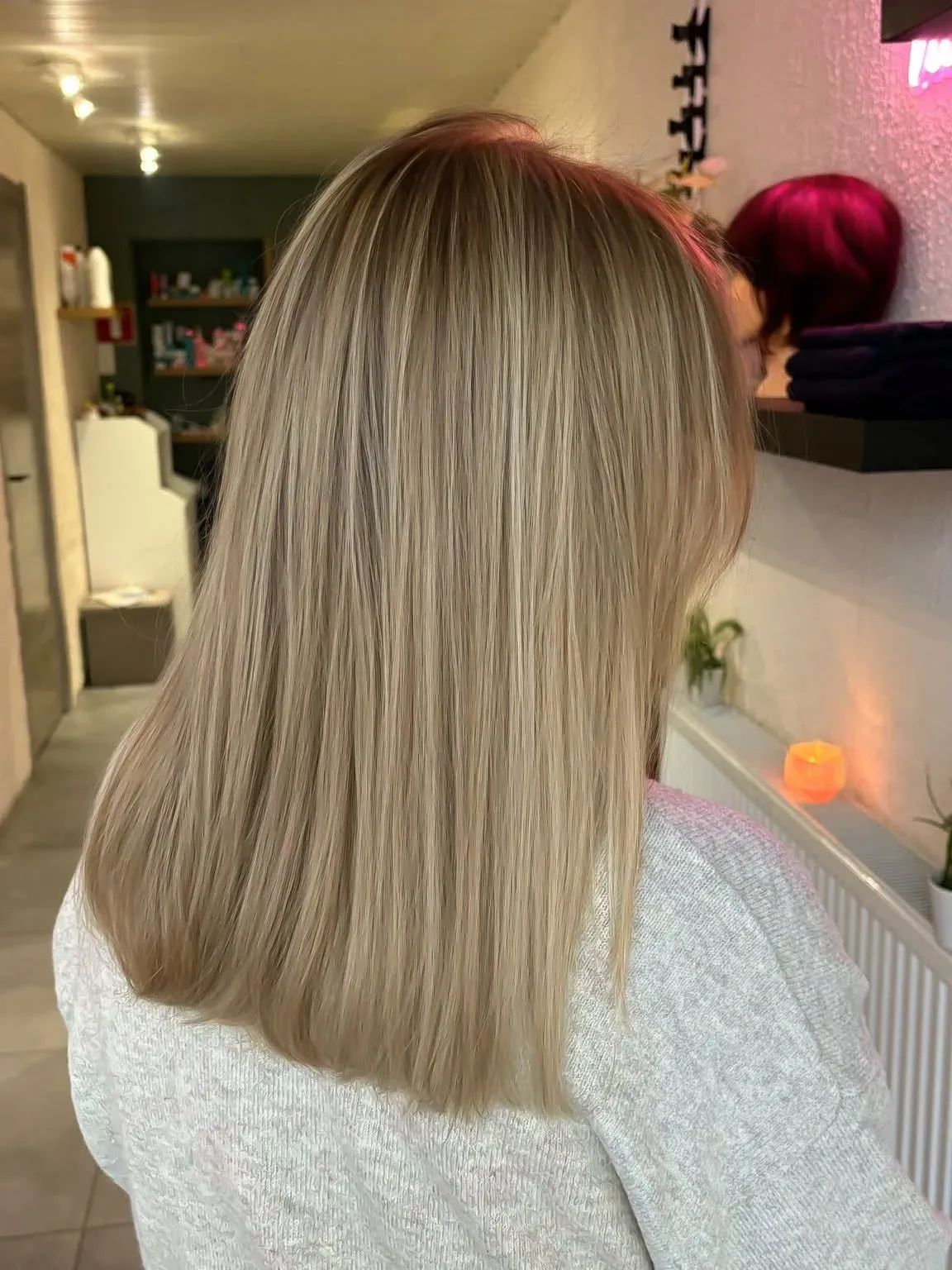 Réalisation d'un blond par Ellyhair